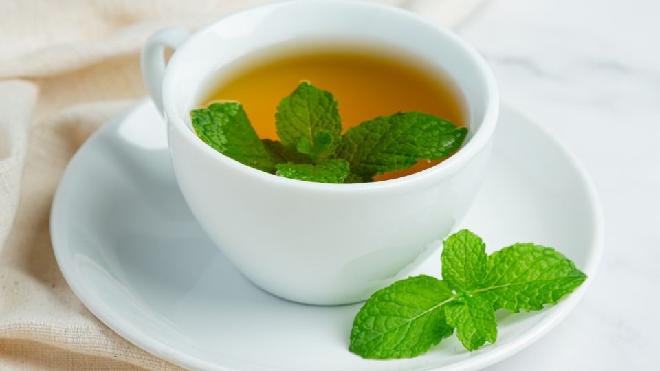 El té de menta tiene muchos beneficios