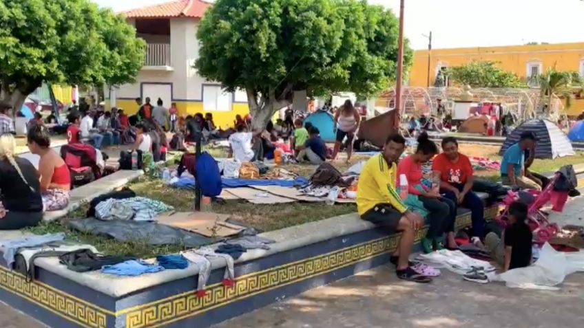 Caravana migrante se niega a entregarse al INM, permanecerá en Oaxaca