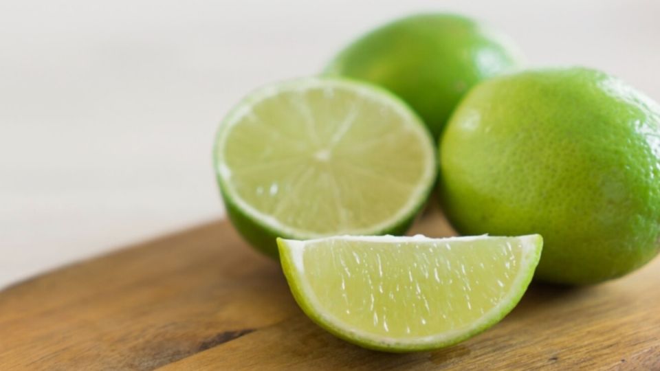 El limón tiene muchas vitaminas