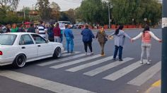 Vecinos bloquean la carretera Picacho Ajusco y provocan caos vial en Periférico: alternativas viales