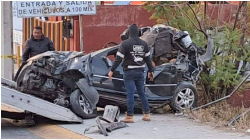 Cinco jóvenes mueren prensados tras fuerte accidente de auto en León