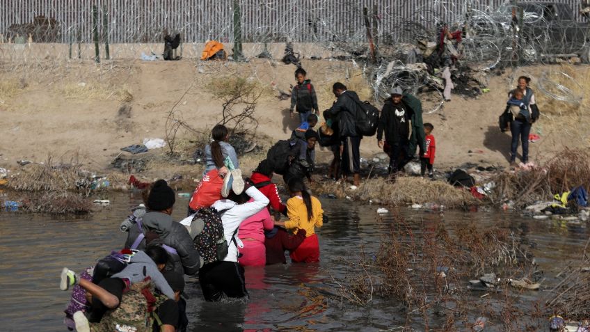 EU reabrirá 4 puntos de entrada en la frontera con México debido a la crisis migratoria