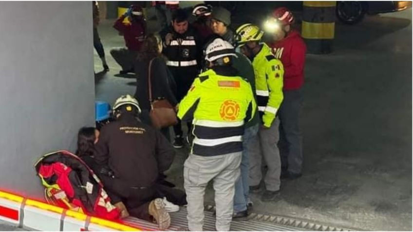 Elevador de hospital se desploma en Nuevo León con 11 personas adentro