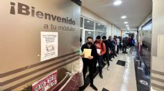 Formados 12 horas para renovar su INE