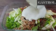 Aprende a preparar esta deliciosa ensalada de uva, apio y yogur griego: ¡perfecta para refrescar tu tarde!