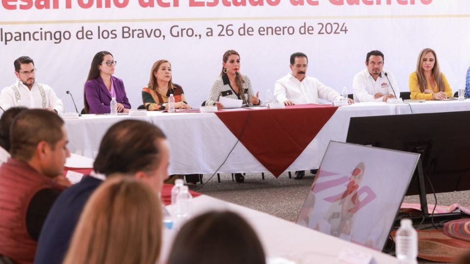 Acapulco brilla nuevamente, asegura la gobernadora Evelyn Salgado