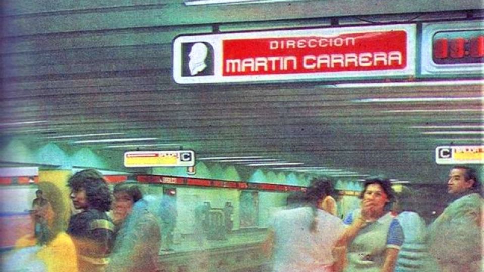 Cuando se hacían filas por los abonos del Metro