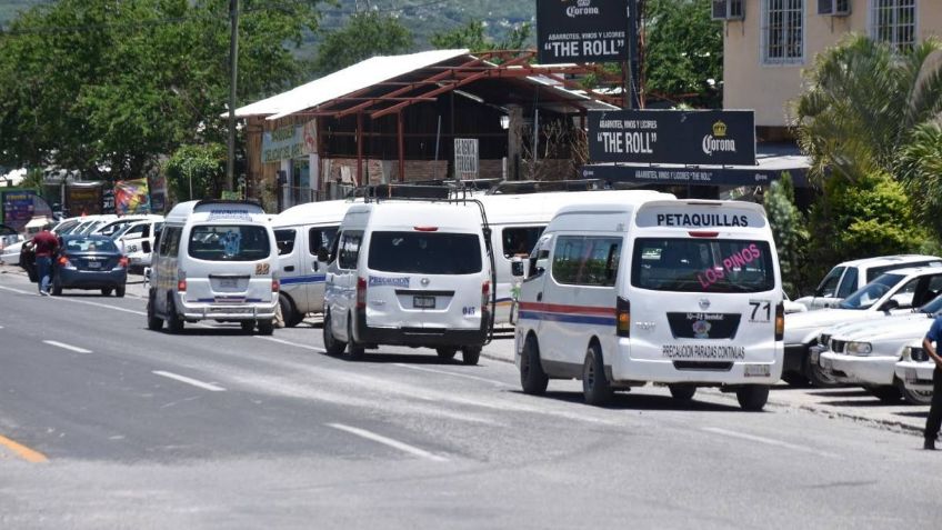 Servicio de transporte público de Taxco reanuda labores tras acuerdo con Gobierno