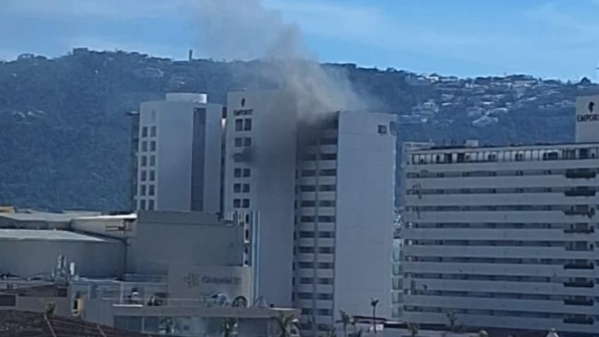 Fuerte incendio en Hotel Emporio de Acapulco moviliza a los cuerpos de rescate