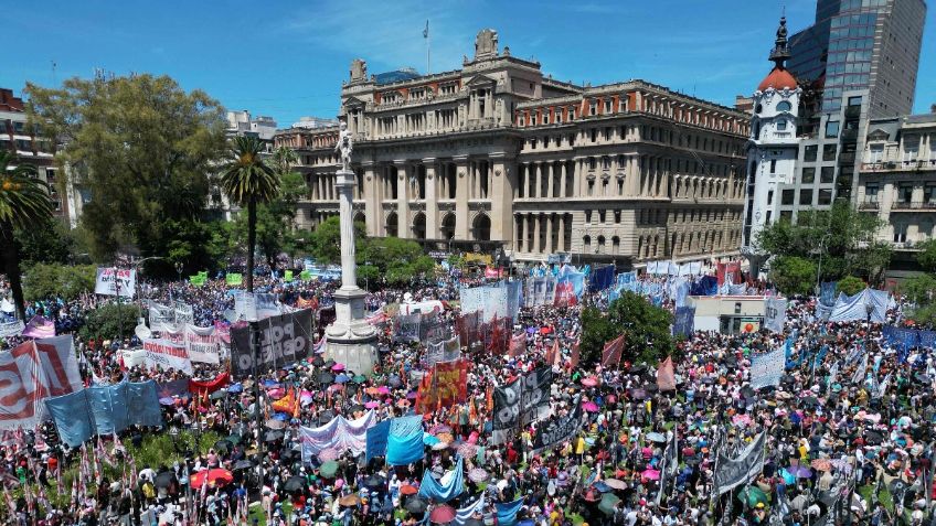 Justicia Argentina suspende reforma laboral de Milei