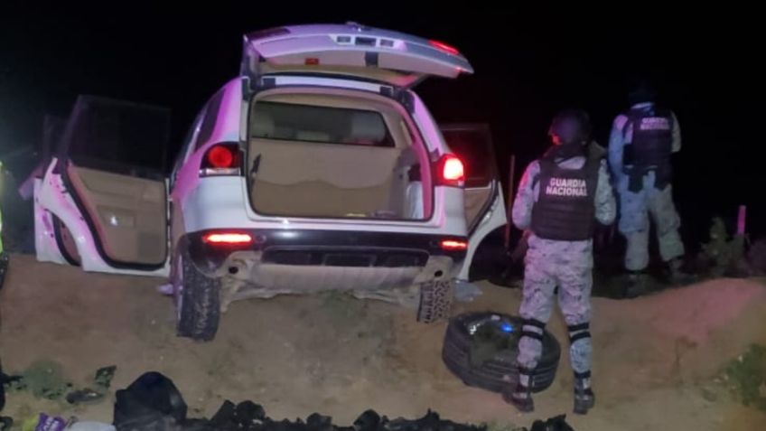 Guardia Nacional encuentra camioneta cargada con varias armas en San Luis Río Colorado