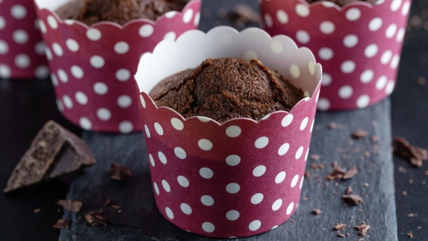 El pastel de chocolate que puedes cocinar en microondas y que es perfecto para el 14 de febrero