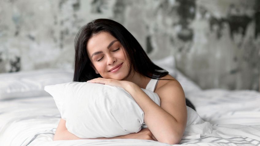 ¿Cómo lavar las almohadas para que no pierdan su forma y evitar la humedad?