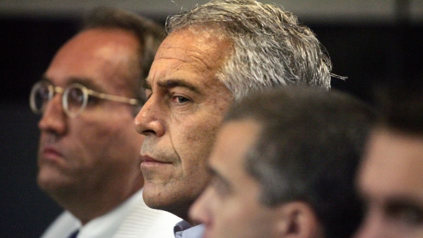 ¿Quién fue Jeffrey Epstein, el multimillonario acusado de encabezar una red de tráfico sexual?