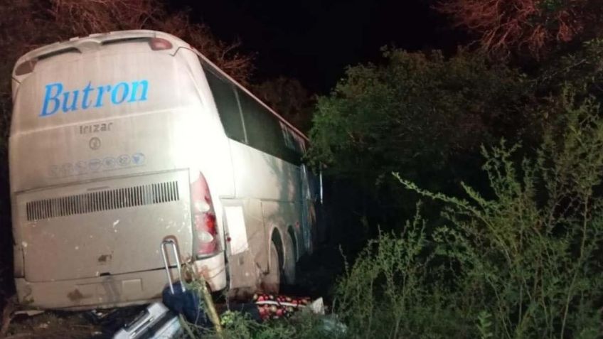 Volcadura termina con un muerto y 22 heridos en Tamaulipas