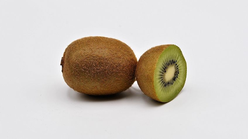 Cultiva tus propios kiwis en casa, sencillo truco con solo una cebolla morada