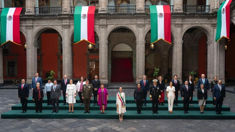 La mandataria se reunió con su gabinete en Palacio Nacional