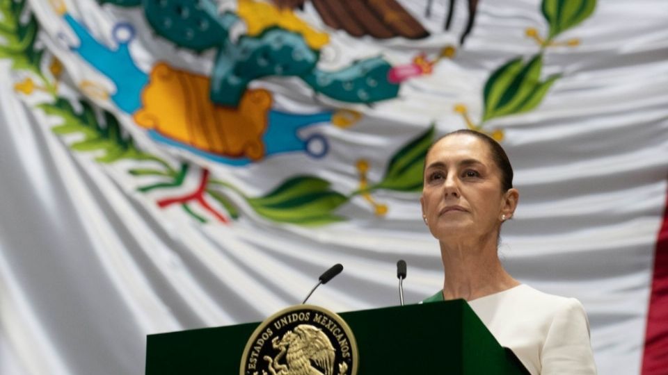 La Presidenta de México, Claudia Sheinbaum Pardo, durante su toma de protesta la mañana de este martes.