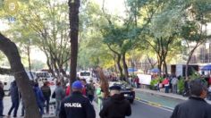 Bloqueo en avenida Paseo de la Reforma, altura con Vasco de Quiroga, desquicia el tránsito en la zona