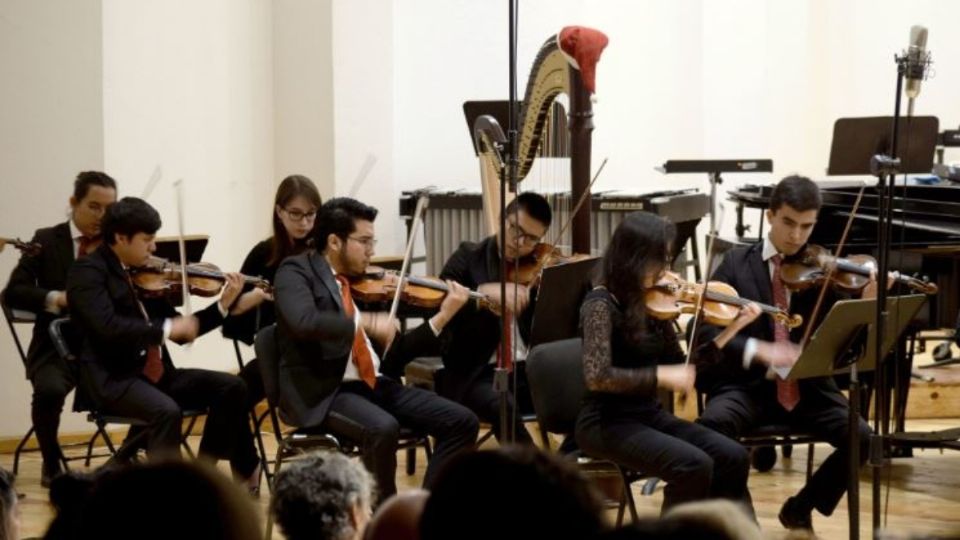 La Orquesta Sinfónica Infantil y Juvenil OSIN-TEOCUICANI, ha enriquecido el ámbito cultural de la Ciudad de México, gracias al esfuerzo, disciplina y tenacidad de sus jóvenes integrantes.