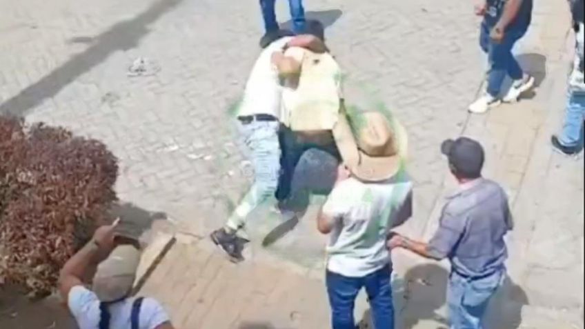 Graban violento enfrentamiento a machetazos durante celebración de campesinos