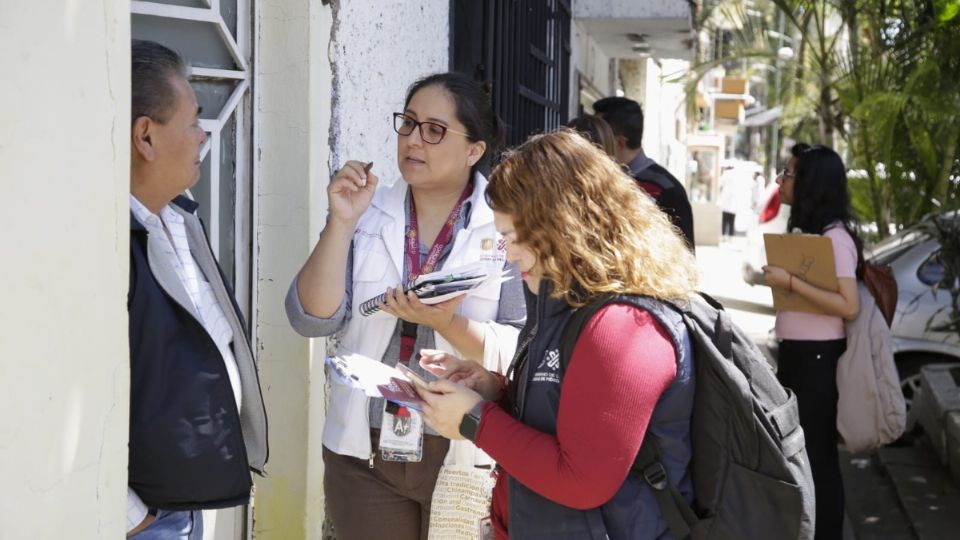 Médicos para el programa Salud Casa por Casa