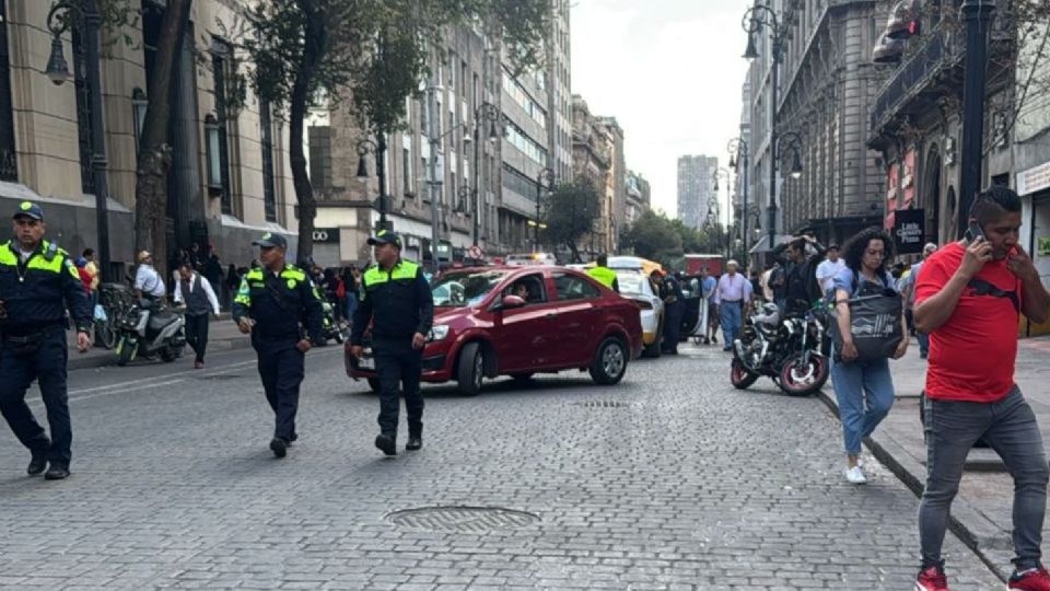 Intensa movilización policiaca se reportó la tarde de este jueves 17 de octubre tras el ataque armado contra tres personas.