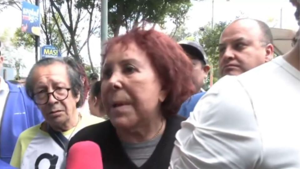 Alejandra Barrios, madre de Diana Sánchez Barrios, quien esta tarde fue atacada en el Centro Histórico.