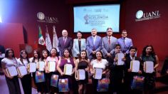 UANL reconoce vocación de servicio de estudiantes