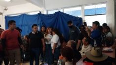 Estudiantes retienen a profesores de la UPN 203 de Ciudad Ixtepec