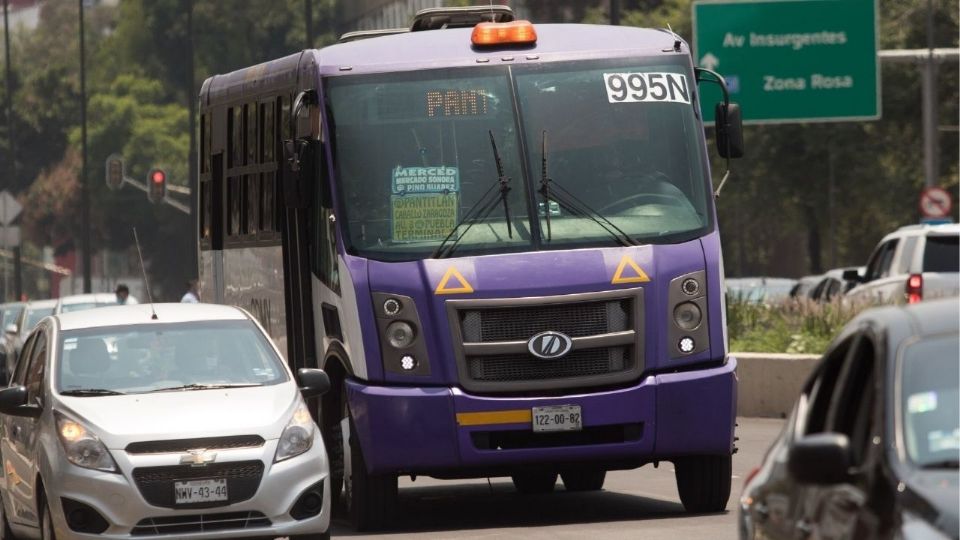 Dos personas presuntamente participaron en el intento de robo de la unidad.