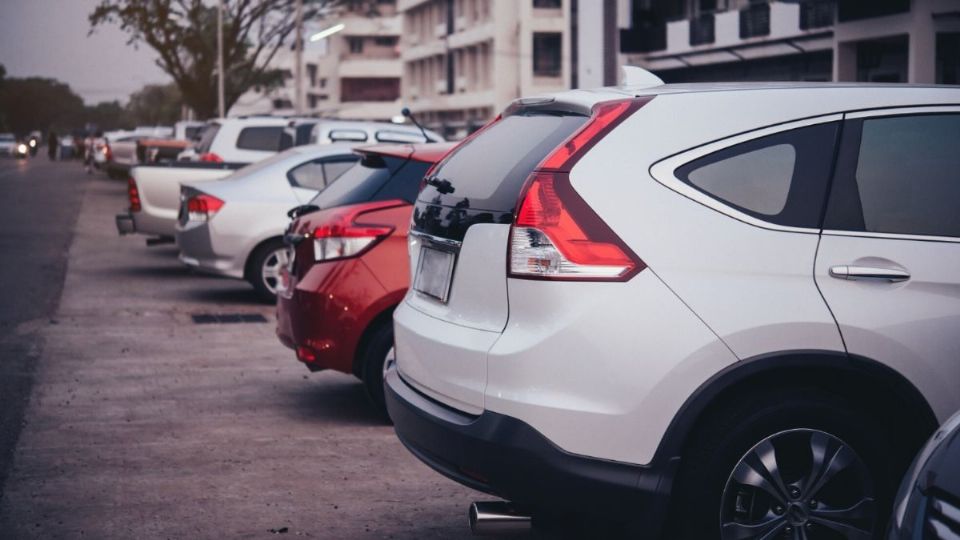 La familia fue asaltada al momento de ir a comprar un carro.