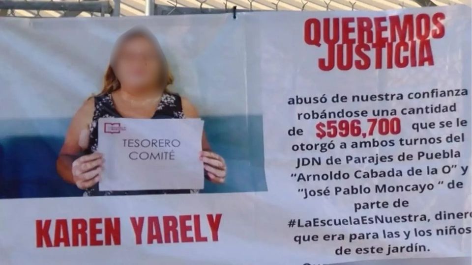 Los padres aseguran que la mujer desvío los recursos para la escuela.