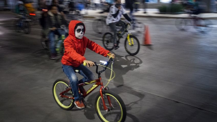 ALTERNATIVAS VIALES ante Paseo Nocturno en bici de Día de Muertos HOY