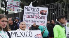 Trabajadores del Poder Judicial protestan afuera del Autódromo Hermanos Rodríguez previo al GP de Fórmula 1