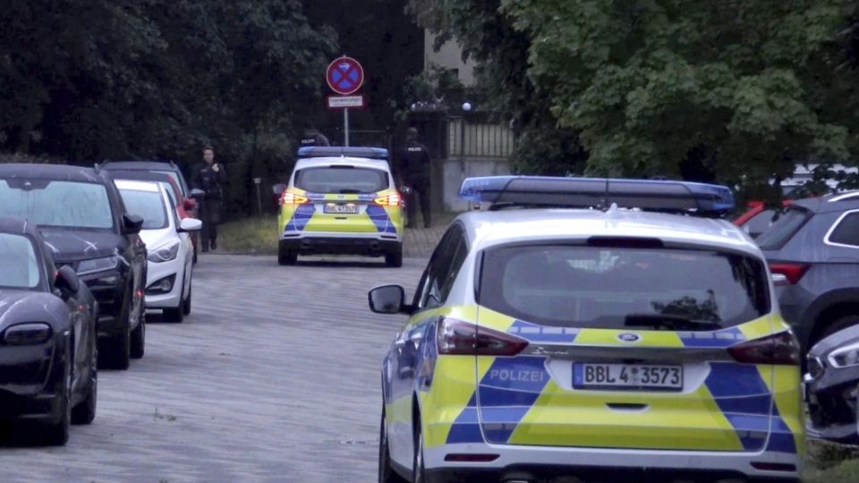 Policías de Alemania atendieron la emergencia, pero la presunta homicida no podrá ser procesada.