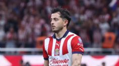 Nueva polémica en Chivas: circula video de Alan Mozo celebrando en un bar tras derrota con Puebla