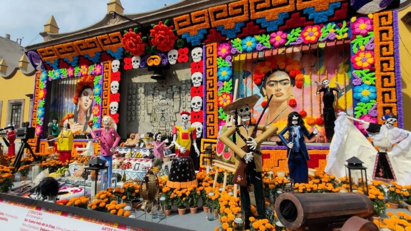 Inauguran “Mujeres vivas en la memoria": una mega ofrenda dedicada a mujeres en Coyoacán