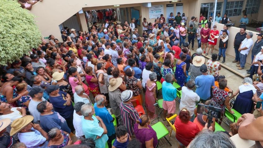 Evelyn Salgado recorre la región de la Costa Grande; visita localidades de los municipios de Atoyac y Benito Juárez