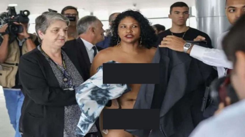 Una mujer desnuda se presenta en Palacio de Gobierno de Brasil y exige hablar con el presidente