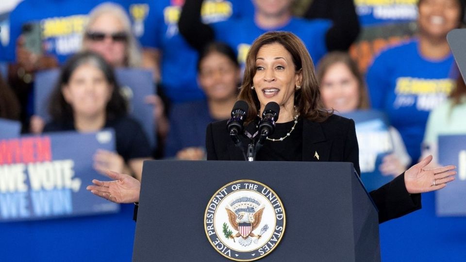 Fue captado un 'demonio' en un mitin de Kamala Harris.