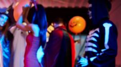 Fiesta de Halloween en Iztapalapa acaba con seis jóvenes intoxicados por alcohol; cuatro son menores