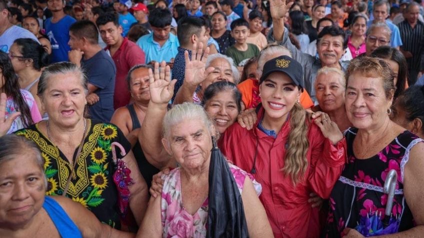 Atiende Evelyn Salgado la zona rural de Acapulco afectada por John