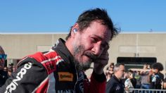 Keanu Reeves sufre incidente en la pista en su debut como piloto de carreras profesional