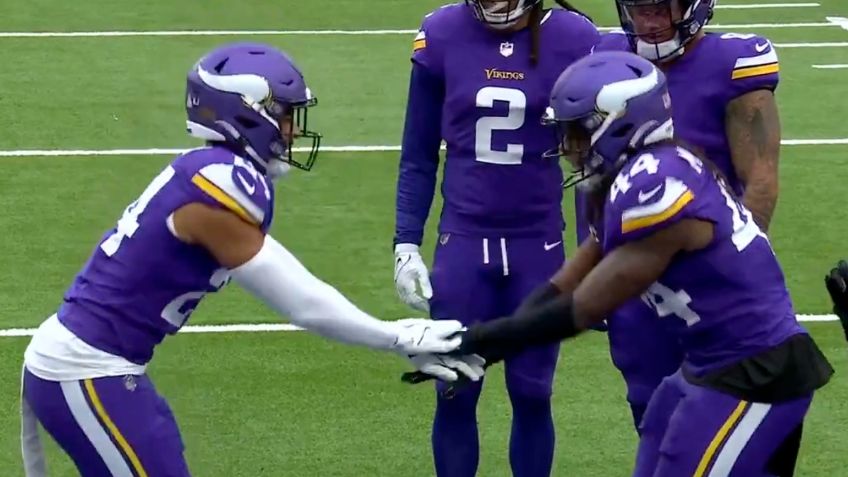 VIDEO: jugadores de los Minnesota Vikings celebran al estilo de Juego de Gemelas