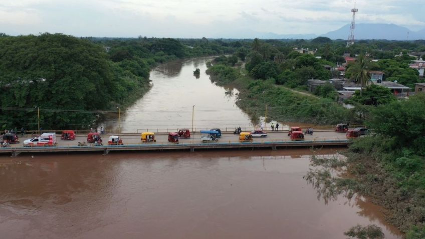 Se desborda el río en Juchitán, Oaxaca; es la tercera vez en menos de una semana