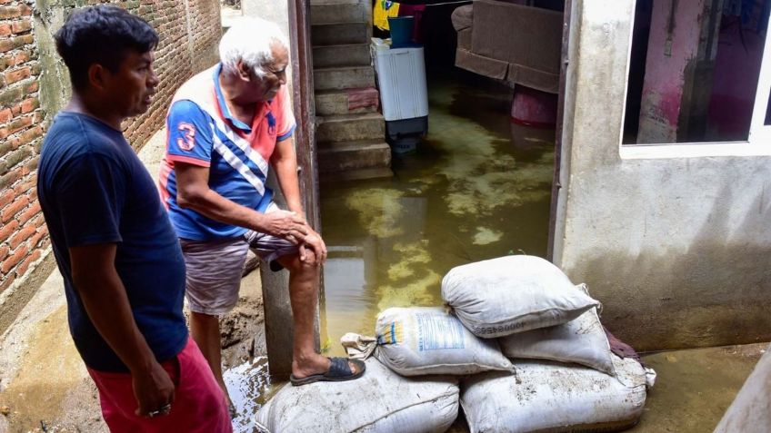 Acapulco seguirá afectado por el Huracán John; continúa la falta de agua potable