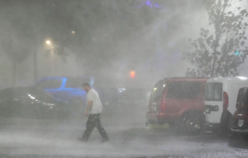 España en alerta climática: bombogénesis amenaza con azotar sus costas y generar graves consecuencias