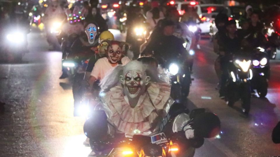 Centenares de motociclistas suelen participar en las Rodadas del Terror que se realizan en la capital.