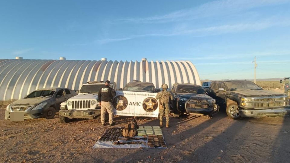 Aseguran vehícuilos tipo 4x4 en Sonora